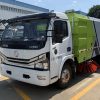 Xe quét đường hút bụi